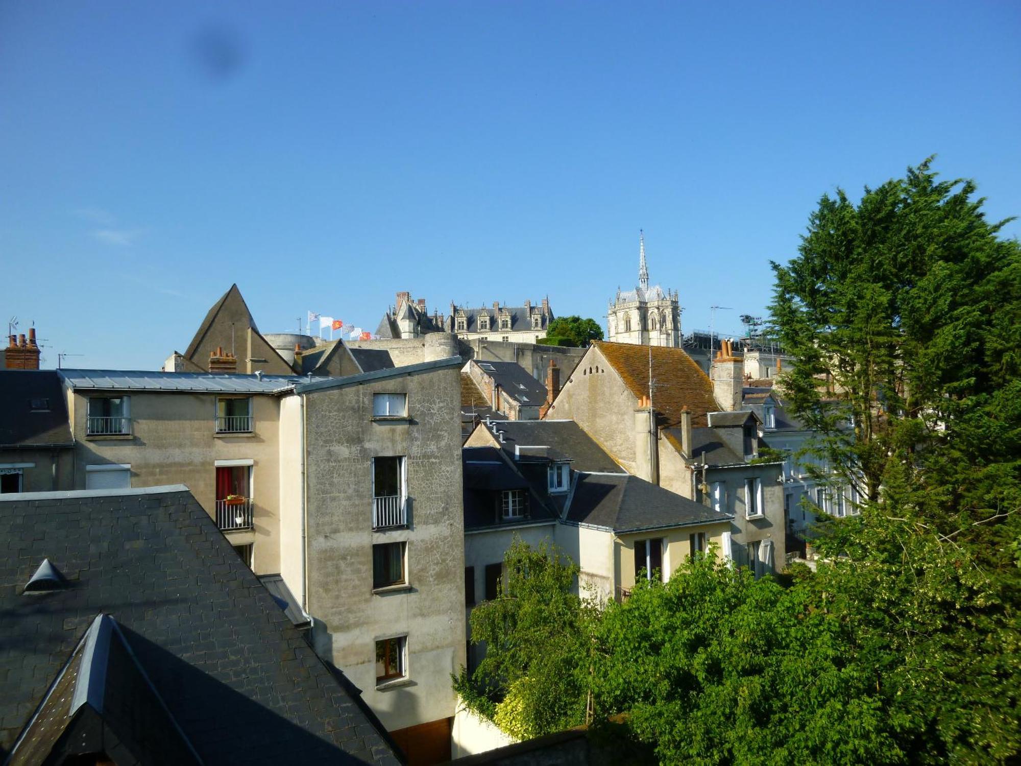 Le Logis De La Tour Lägenhet Amboise Exteriör bild